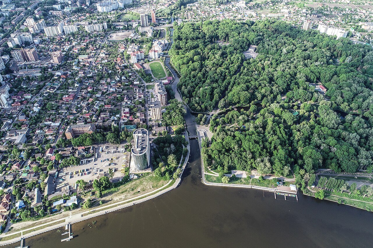 Парк культури і відпочинку імені Михайла Чекмана