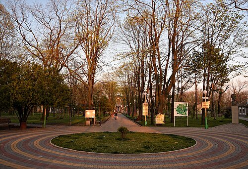 Джерельний парк