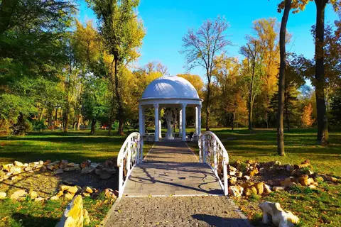Парк культури і відпочинку імені Горького — фото 1