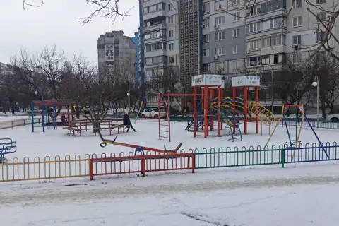 Сквер Захисників України — фото 1