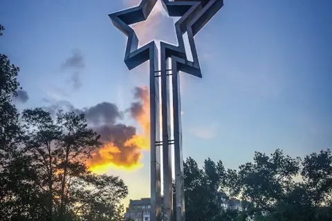Сквер Захисників України — фото 2