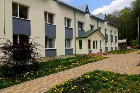 Санаторій Розділ (парк-пам'ятка садово-паркового мистецтва) — фото 1