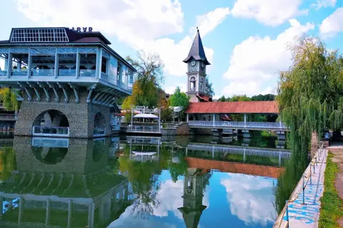 Парк Жовтневий — фото 1