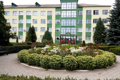 Парк Лубенського лісотехнічного коледжу ім. В. Д. Байтали — фото 1