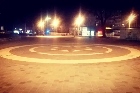 Сквер на площі 700-річчя міста (Черкаси) — фото 14