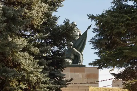 Гостра могила (Луганськ) — фото 14