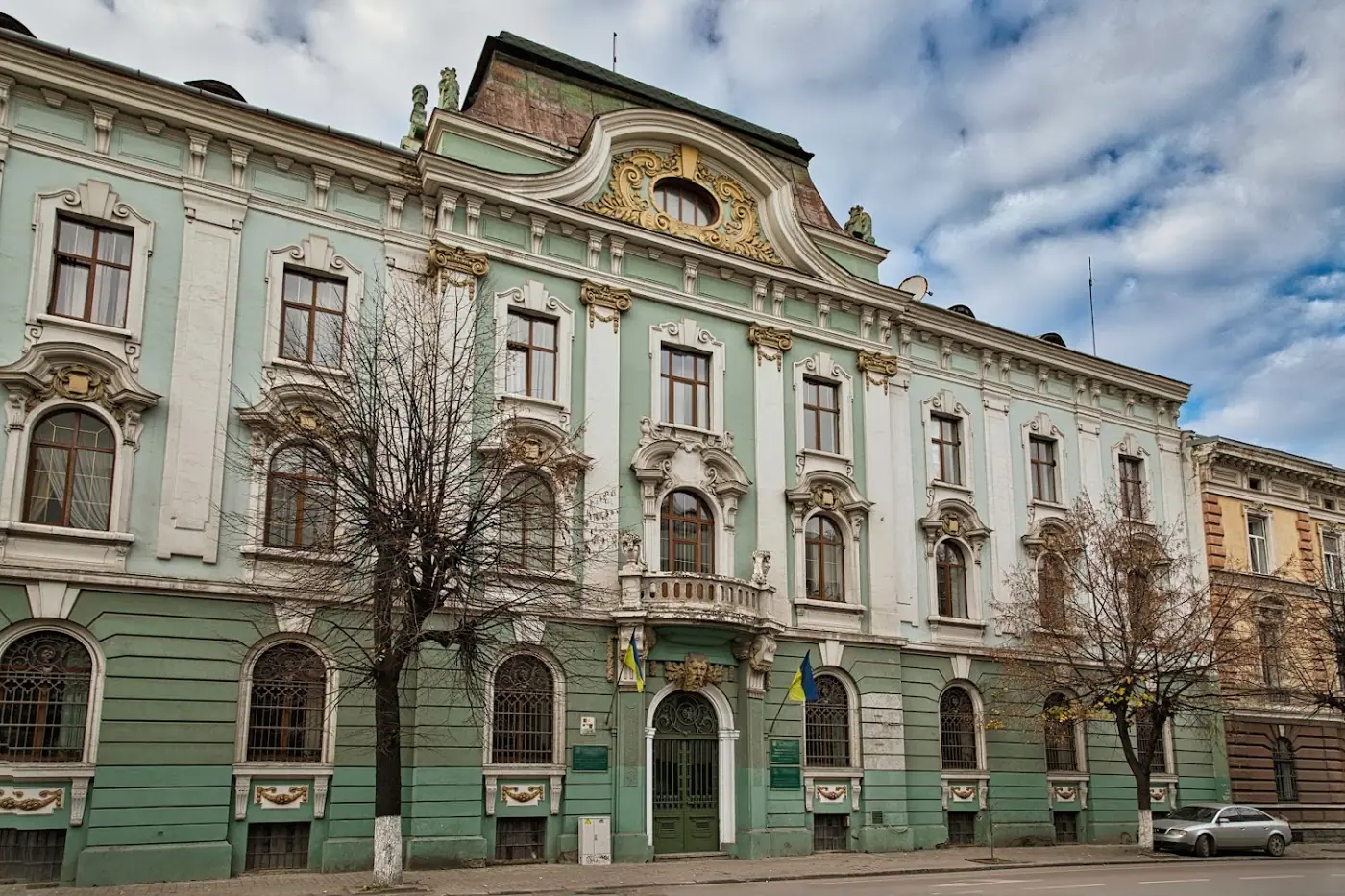 Івано-Франківське обласне управління лісового та мисливського господарства