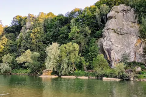 Княжі скелі