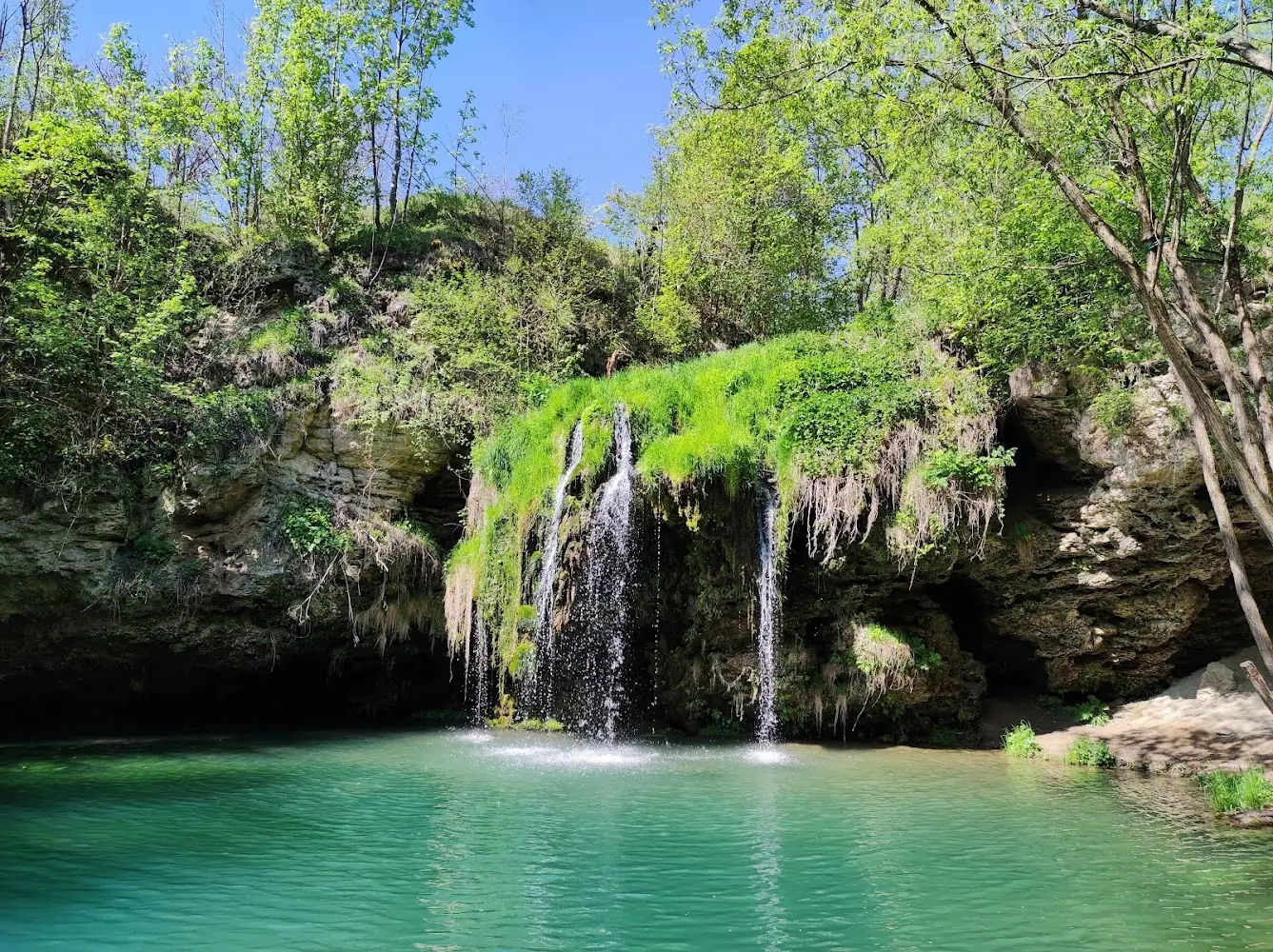 Водоспад Бурбун