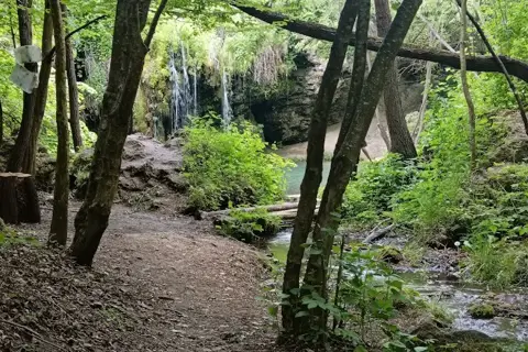 Водоспад Бурбун — фото 9