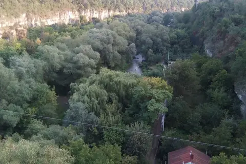 Каньйон (вулиця Данила Галицького) — фото 3